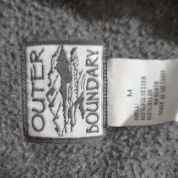 Outer Boundary Nylon/Fleece Vest - Picture 8 of 9
